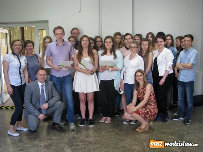 Zdjęcie w galerii na portalu naszwodzislaw.com: Uczniowie z wodzisławskiego Ekonomika najlepsi w konkursie prawniczym!  wiadomości z regionu