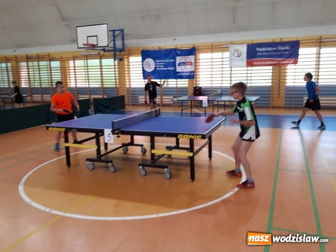 Zdjęcie w galerii na portalu naszwodzislaw.com: Turniej Tenisa Stołowego z okazji Dnia Dziecka. Rywalizowali w G2  wiadomości z regionu