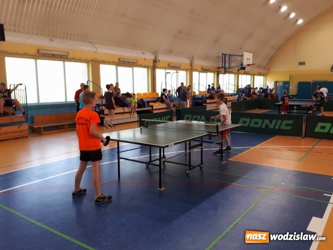 Zdjęcie w galerii na portalu naszwodzislaw.com: Turniej Tenisa Stołowego z okazji Dnia Dziecka. Rywalizowali w G2  wiadomości z regionu