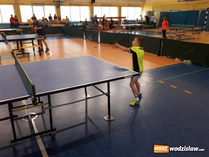 Zdjęcie w galerii na portalu naszwodzislaw.com: Turniej Tenisa Stołowego z okazji Dnia Dziecka. Rywalizowali w G2  wiadomości z regionu