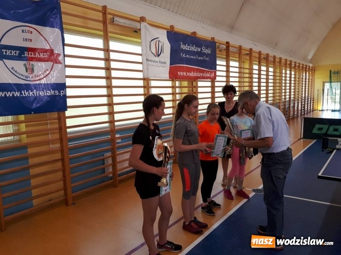 Zdjęcie w galerii na portalu naszwodzislaw.com: Turniej Tenisa Stołowego z okazji Dnia Dziecka. Rywalizowali w G2  wiadomości z regionu