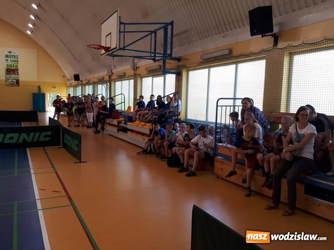 Zdjęcie w galerii na portalu naszwodzislaw.com: Turniej Tenisa Stołowego z okazji Dnia Dziecka. Rywalizowali w G2  wiadomości z regionu