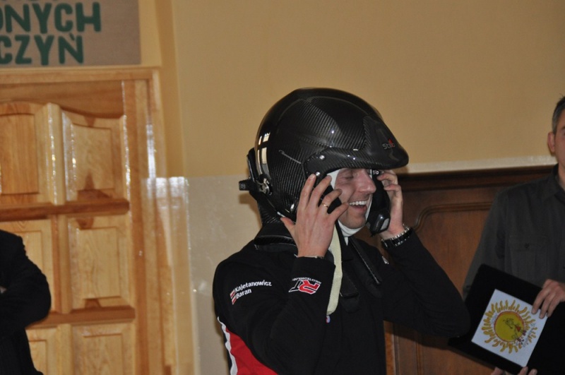 Zdjęcie w galerii na portalu naszwodzislaw.com: Mistrz kierownicy spotkał się z dziećmi wiadomości z regionu