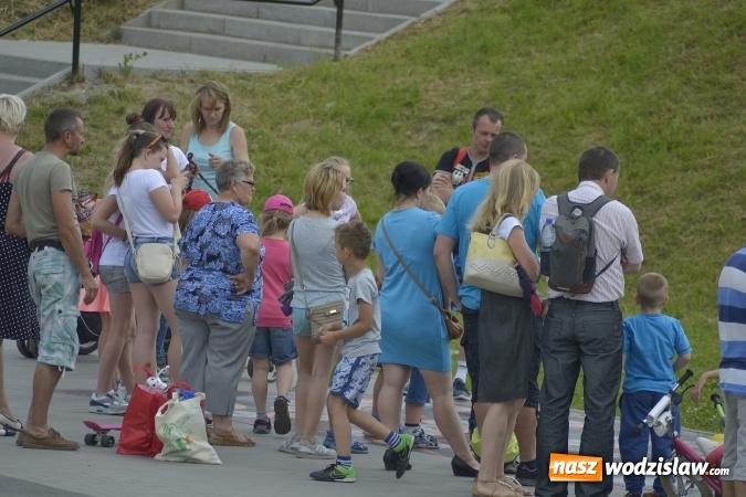 Zdjęcie w galerii na portalu naszwodzislaw.com: Festiwal Atrakcji z okazji Dnia Dziecka w Rodzinnym Parku Rozrywki wiadomości z regionu