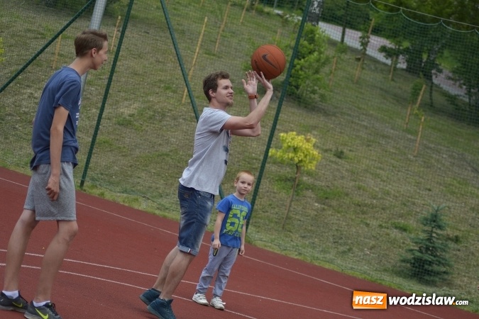 Zdjęcie w galerii na portalu naszwodzislaw.com: Festiwal Atrakcji z okazji Dnia Dziecka w Rodzinnym Parku Rozrywki wiadomości z regionu