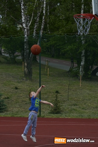 Zdjęcie w galerii na portalu naszwodzislaw.com: Festiwal Atrakcji z okazji Dnia Dziecka w Rodzinnym Parku Rozrywki wiadomości z regionu