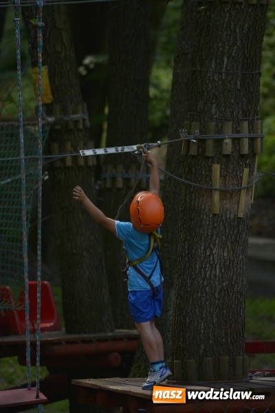 Zdjęcie w galerii na portalu naszwodzislaw.com: Festiwal Atrakcji z okazji Dnia Dziecka w Rodzinnym Parku Rozrywki wiadomości z regionu