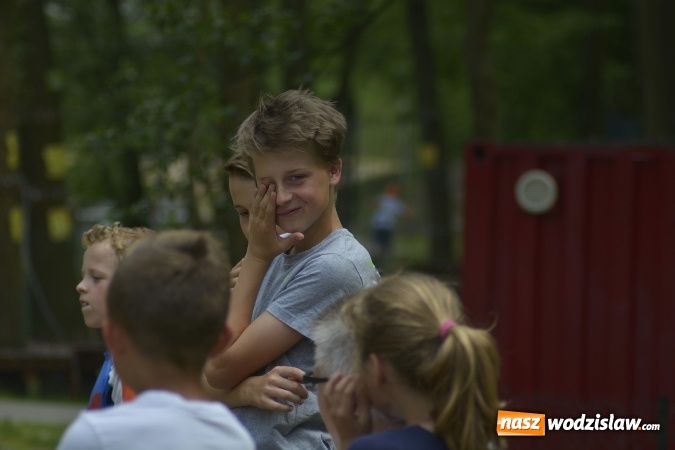 Zdjęcie w galerii na portalu naszwodzislaw.com: Festiwal Atrakcji z okazji Dnia Dziecka w Rodzinnym Parku Rozrywki wiadomości z regionu