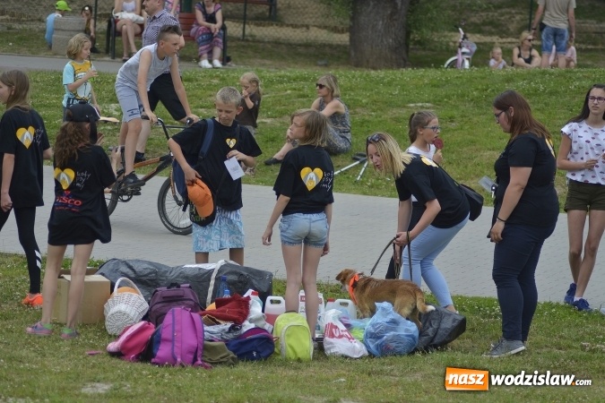 Zdjęcie w galerii na portalu naszwodzislaw.com: Festiwal Atrakcji z okazji Dnia Dziecka w Rodzinnym Parku Rozrywki wiadomości z regionu