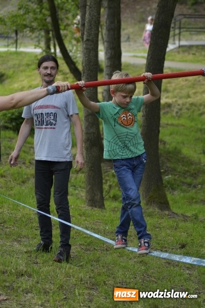 Zdjęcie w galerii na portalu naszwodzislaw.com: Festiwal Atrakcji z okazji Dnia Dziecka w Rodzinnym Parku Rozrywki wiadomości z regionu