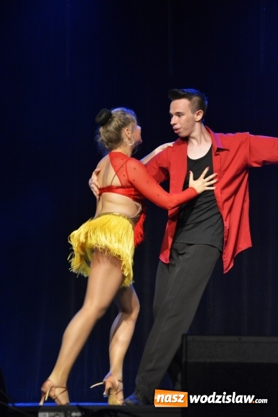 Zdjęcie w galerii na portalu naszwodzislaw.com: Showtime tancerzy Spinu na deskach WCK  wiadomości z regionu