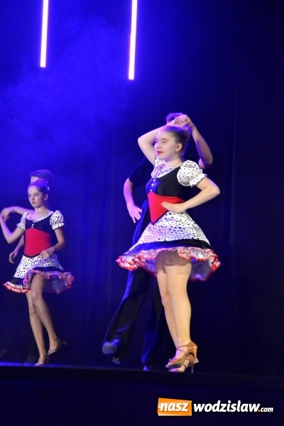 Zdjęcie w galerii na portalu naszwodzislaw.com: Showtime tancerzy Spinu na deskach WCK  wiadomości z regionu