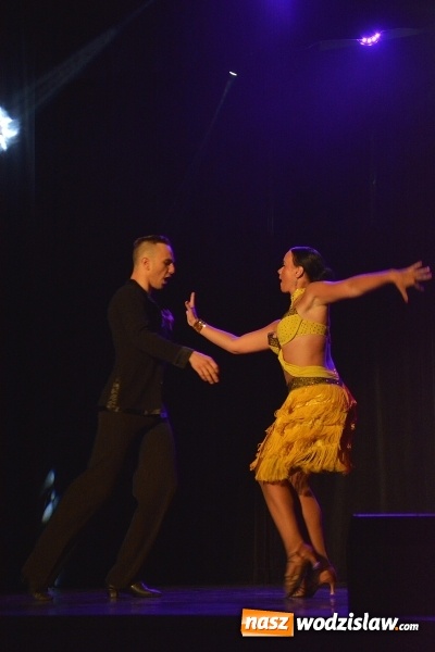 Zdjęcie w galerii na portalu naszwodzislaw.com: Showtime tancerzy Spinu na deskach WCK  wiadomości z regionu