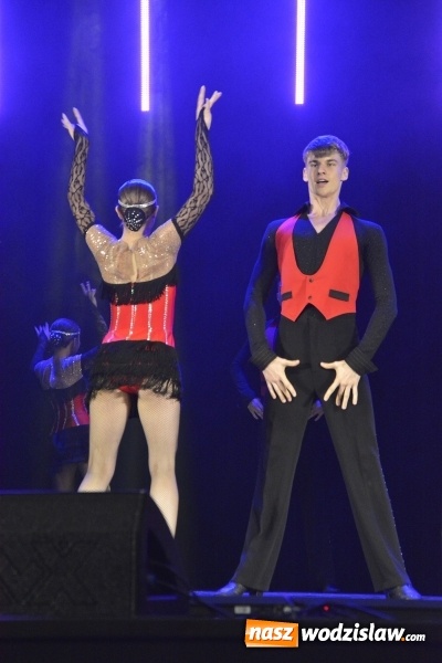 Zdjęcie w galerii na portalu naszwodzislaw.com: Showtime tancerzy Spinu na deskach WCK  wiadomości z regionu