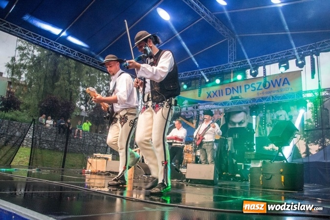 Zdjęcie w galerii na portalu naszwodzislaw.com: XXII Dni Pszowa. Baciary na finał wydarzenia  wiadomości z regionu