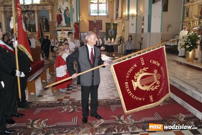 Zdjęcie w galerii na portalu naszwodzislaw.com: Radlin: jubileusz ks. Prałata Alfreda Wloki wiadomości z regionu