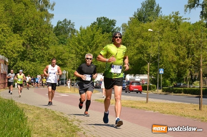 Zdjęcie w galerii na portalu naszwodzislaw.com: Sukces wodzisławianina w V Edycji Biegu Azotowego wiadomości z regionu