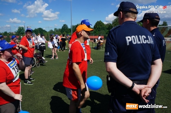 Zdjęcie w galerii na portalu naszwodzislaw.com: Dzielnicowi na Powiatowej Olimpiadzie Osób Niepełnosprawnych wiadomości z regionu