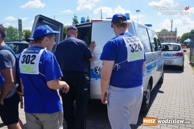 Zdjęcie w galerii na portalu naszwodzislaw.com: Dzielnicowi na Powiatowej Olimpiadzie Osób Niepełnosprawnych wiadomości z regionu