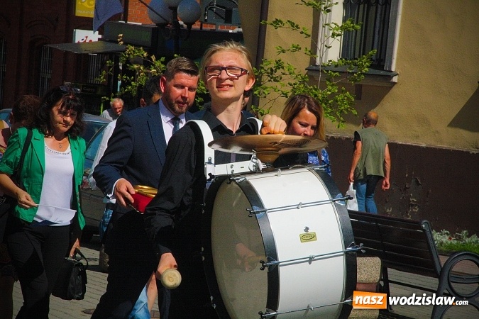 Zdjęcie w galerii na portalu naszwodzislaw.com: Ogromny klucz na 48. Dni Wodzisławia Śląskiego! Przed nami trzy dni zabawy wiadomości z regionu