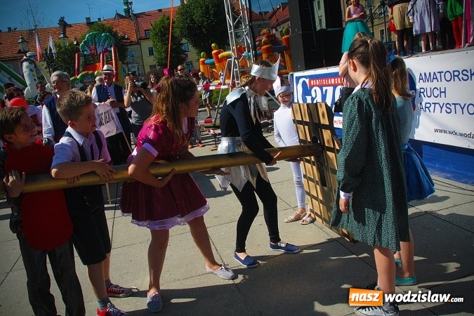 Zdjęcie w galerii na portalu naszwodzislaw.com: Ogromny klucz na 48. Dni Wodzisławia Śląskiego! Przed nami trzy dni zabawy wiadomości z regionu