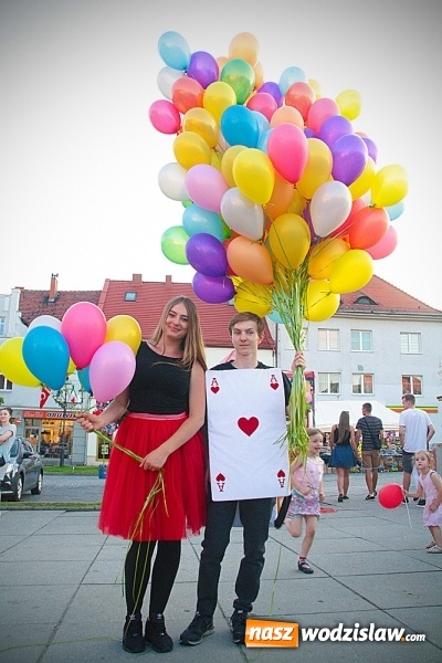 Zdjęcie w galerii na portalu naszwodzislaw.com: Gorąca salsoteka na zakończenie pierwszego dnia obchodów Dni Wodzisławia wiadomości z regionu