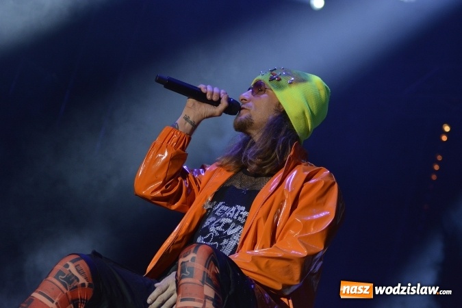 Zdjęcie w galerii na portalu naszwodzislaw.com: Edyta Górecka, Szymon Chodyniecki, Monika Lewczuk oraz Video - oto gwiazdy drugiego dnia 48 Dni Wodzisławia [FOTORELACJA] wiadomości z regionu