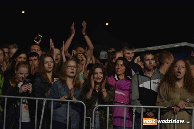 Zdjęcie w galerii na portalu naszwodzislaw.com: Edyta Górecka, Szymon Chodyniecki, Monika Lewczuk oraz Video - oto gwiazdy drugiego dnia 48 Dni Wodzisławia [FOTORELACJA] wiadomości z regionu