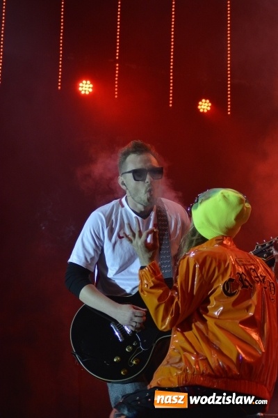 Zdjęcie w galerii na portalu naszwodzislaw.com: Edyta Górecka, Szymon Chodyniecki, Monika Lewczuk oraz Video - oto gwiazdy drugiego dnia 48 Dni Wodzisławia [FOTORELACJA] wiadomości z regionu