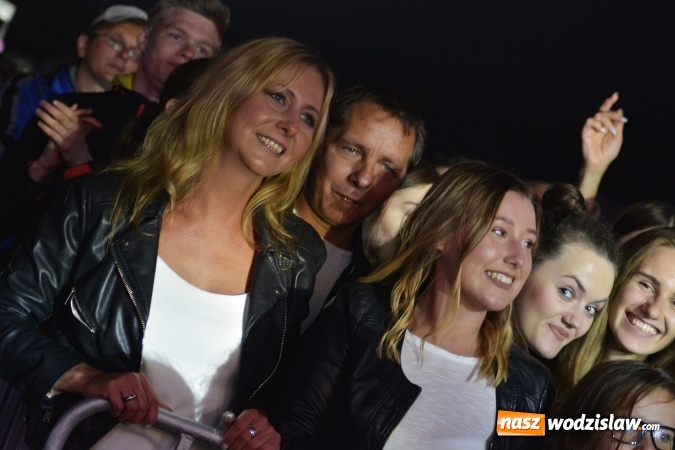 Zdjęcie w galerii na portalu naszwodzislaw.com: Edyta Górecka, Szymon Chodyniecki, Monika Lewczuk oraz Video - oto gwiazdy drugiego dnia 48 Dni Wodzisławia [FOTORELACJA] wiadomości z regionu