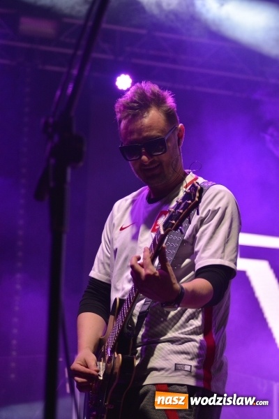 Zdjęcie w galerii na portalu naszwodzislaw.com: Edyta Górecka, Szymon Chodyniecki, Monika Lewczuk oraz Video - oto gwiazdy drugiego dnia 48 Dni Wodzisławia [FOTORELACJA] wiadomości z regionu
