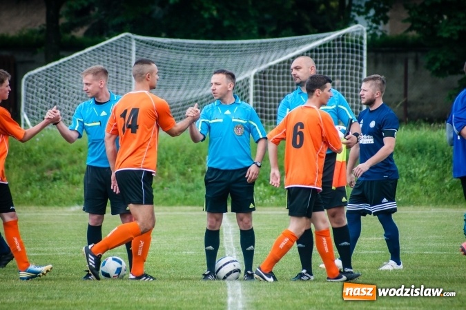 Zdjęcie w galerii na portalu naszwodzislaw.com: Zmiennicy pociągnęli grę. Rafako pokonało Marklowice wiadomości z regionu