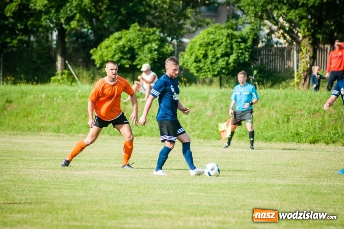 Zdjęcie w galerii na portalu naszwodzislaw.com: Zmiennicy pociągnęli grę. Rafako pokonało Marklowice wiadomości z regionu