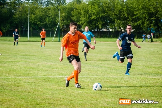Zdjęcie w galerii na portalu naszwodzislaw.com: Zmiennicy pociągnęli grę. Rafako pokonało Marklowice wiadomości z regionu