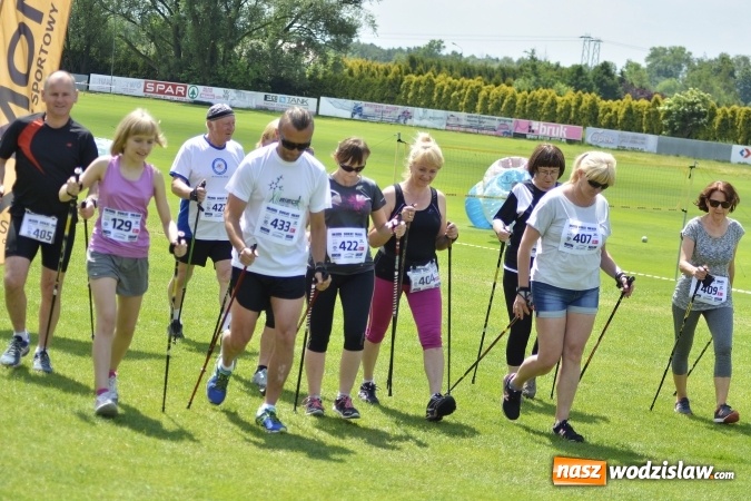 Zdjęcie w galerii na portalu naszwodzislaw.com: Rodzinny Piknik Sportowy. Moc atrakcji dla małych i dużych  wiadomości z regionu