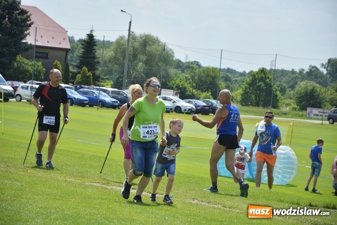 Zdjęcie w galerii na portalu naszwodzislaw.com: Rodzinny Piknik Sportowy. Moc atrakcji dla małych i dużych  wiadomości z regionu