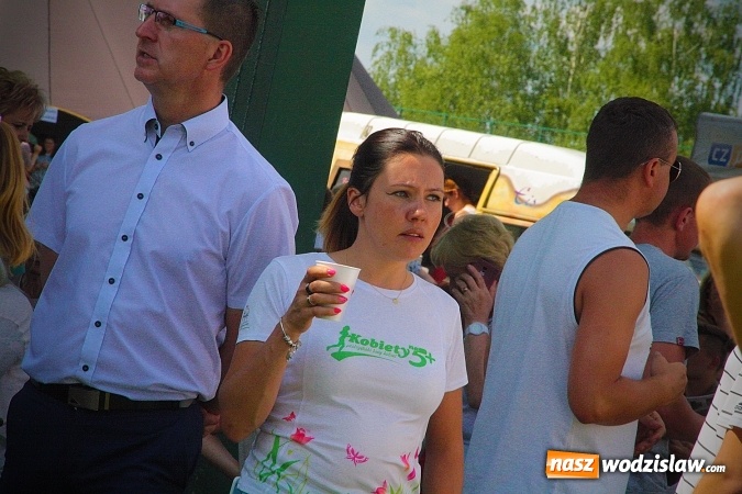 Zdjęcie w galerii na portalu naszwodzislaw.com: Międzyparafialny Rodzinny Festyn Fatimski w Krostoszowicach. Na finał wystąpi Ireneusz Krosny wiadomości z regionu