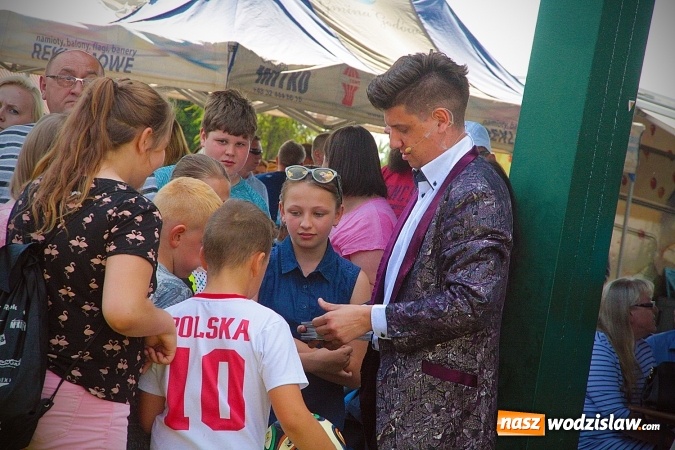 Zdjęcie w galerii na portalu naszwodzislaw.com: Międzyparafialny Rodzinny Festyn Fatimski w Krostoszowicach. Na finał wystąpi Ireneusz Krosny wiadomości z regionu