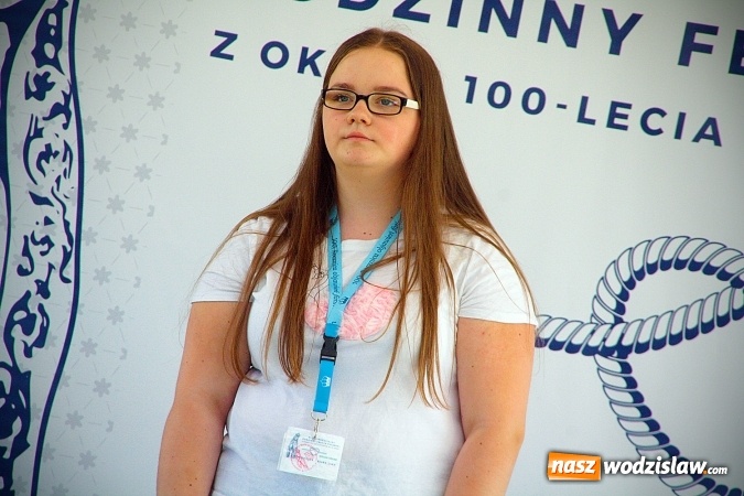 Zdjęcie w galerii na portalu naszwodzislaw.com: Międzyparafialny Rodzinny Festyn Fatimski w Krostoszowicach. Na finał wystąpi Ireneusz Krosny wiadomości z regionu