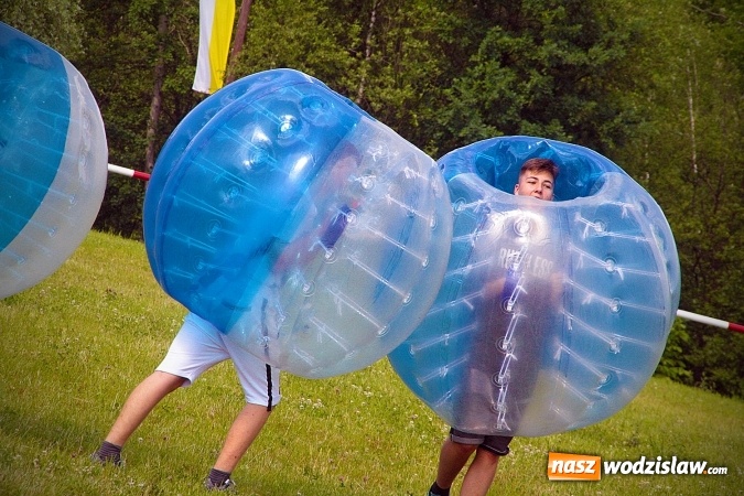 Zdjęcie w galerii na portalu naszwodzislaw.com: Międzyparafialny Rodzinny Festyn Fatimski w Krostoszowicach. Na finał wystąpi Ireneusz Krosny wiadomości z regionu