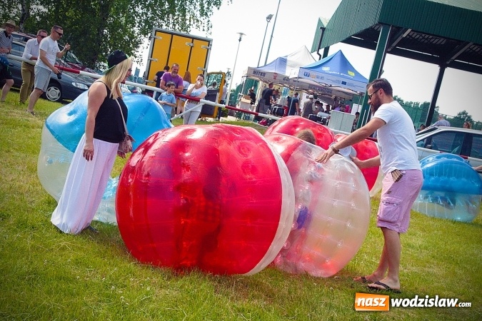 Zdjęcie w galerii na portalu naszwodzislaw.com: Międzyparafialny Rodzinny Festyn Fatimski w Krostoszowicach. Na finał wystąpi Ireneusz Krosny wiadomości z regionu