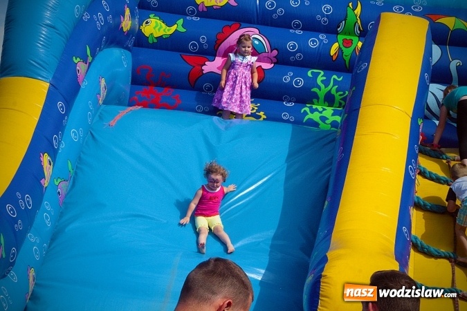 Zdjęcie w galerii na portalu naszwodzislaw.com: Międzyparafialny Rodzinny Festyn Fatimski w Krostoszowicach. Na finał wystąpi Ireneusz Krosny wiadomości z regionu