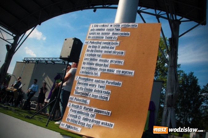 Zdjęcie w galerii na portalu naszwodzislaw.com: Ze Światowych Dni Młodzieży do Marklowic. Grupa niemaGOtu na finał Parafiady  wiadomości z regionu