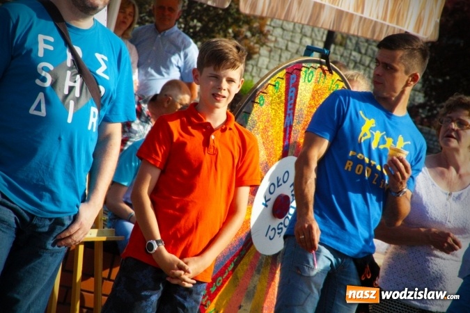 Zdjęcie w galerii na portalu naszwodzislaw.com: Ze Światowych Dni Młodzieży do Marklowic. Grupa niemaGOtu na finał Parafiady  wiadomości z regionu