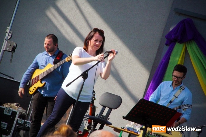 Zdjęcie w galerii na portalu naszwodzislaw.com: Ze Światowych Dni Młodzieży do Marklowic. Grupa niemaGOtu na finał Parafiady  wiadomości z regionu