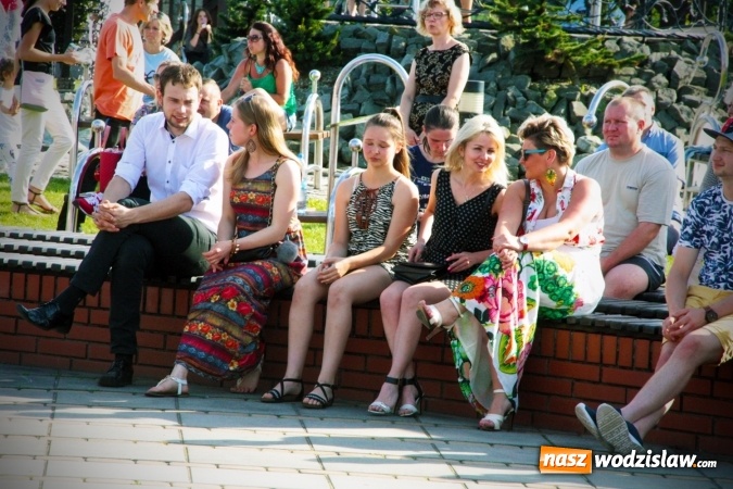 Zdjęcie w galerii na portalu naszwodzislaw.com: Ze Światowych Dni Młodzieży do Marklowic. Grupa niemaGOtu na finał Parafiady  wiadomości z regionu