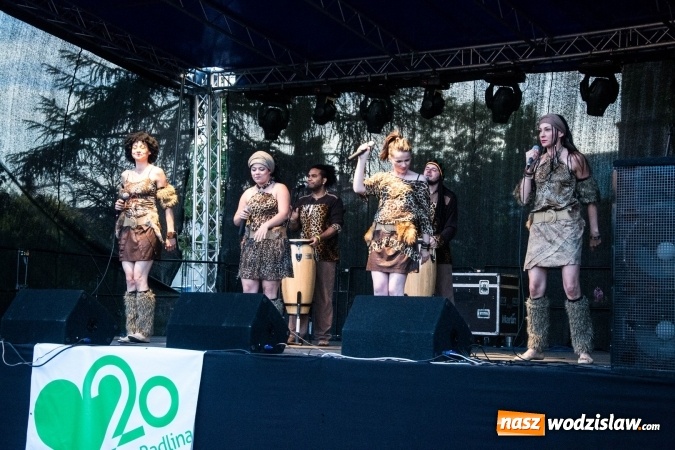 Zdjęcie w galerii na portalu naszwodzislaw.com: COCO AFRO na finał Powitania Lata w Radlinie  wiadomości z regionu