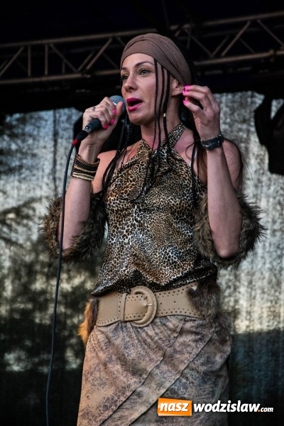 Zdjęcie w galerii na portalu naszwodzislaw.com: COCO AFRO na finał Powitania Lata w Radlinie  wiadomości z regionu