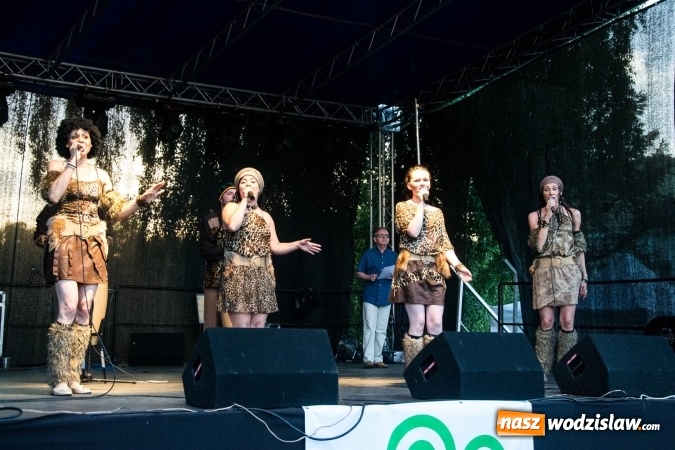 Zdjęcie w galerii na portalu naszwodzislaw.com: COCO AFRO na finał Powitania Lata w Radlinie  wiadomości z regionu