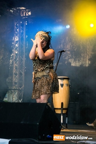 Zdjęcie w galerii na portalu naszwodzislaw.com: COCO AFRO na finał Powitania Lata w Radlinie  wiadomości z regionu